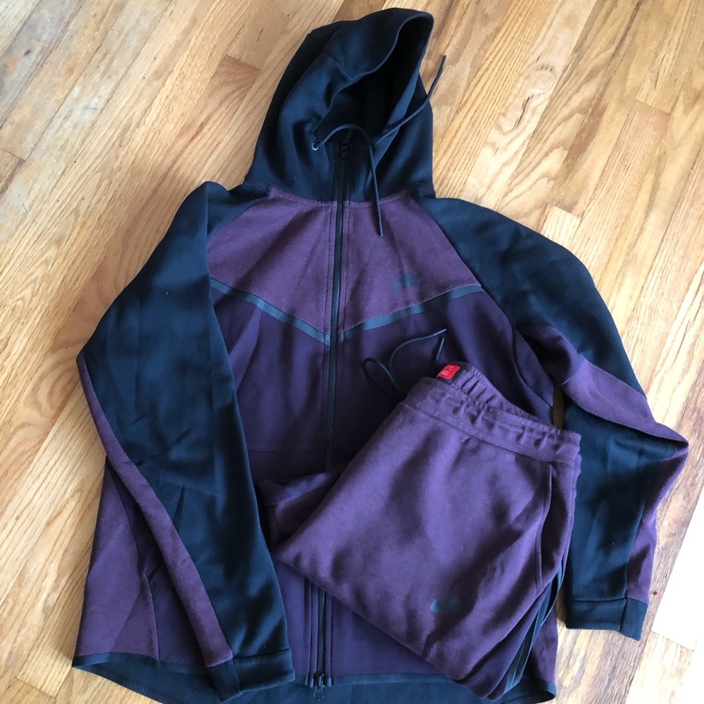 Nike Tec Fleece Suit